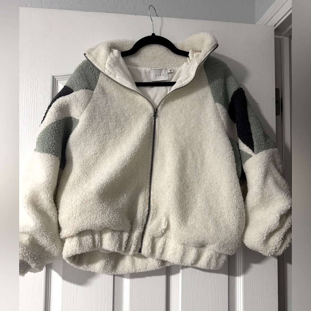 Nanamacs White, Green and Black Teddy Zip Coat